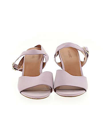 Old Navy Sandals (view 2)
