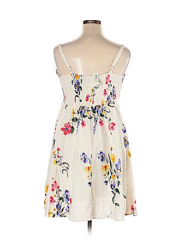 Old Navy Casual Dress (view 2)