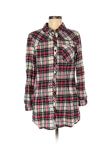 Forever 21 3/4 Sleeve Button-Down Shirt (view 1)