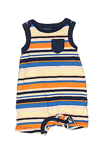 Cherokee Short Sleeve Outfit (view 1)