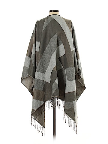 Collection 18 Wrap (view 2)