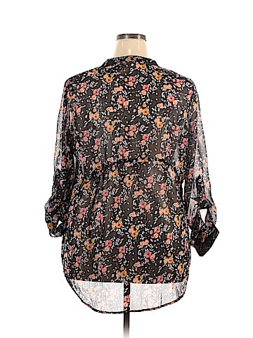 Xhilaration 3/4 Sleeve Blouse (view 2)