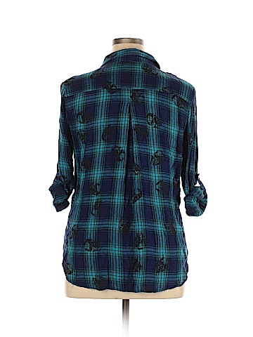 Rock & Republic Long Sleeve Button-Down Shirt (view 2)