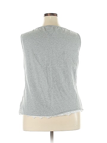 Fabletics Sleeveless T-Shirt (view 2)