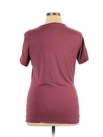 The Limited Short Sleeve T-Shirt (view 2)