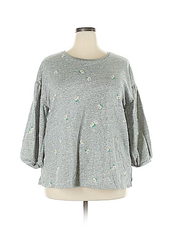 Old Navy Pullover Sweater (view 1)