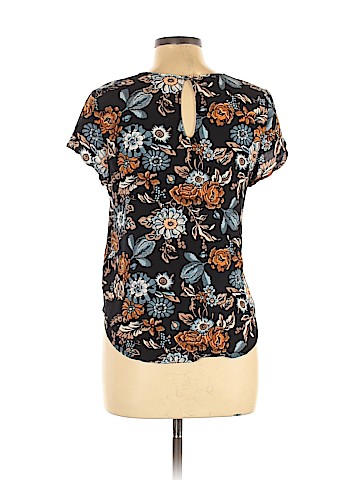 H&M Short Sleeve T-Shirt (view 2)