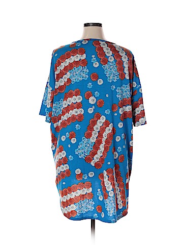 Lularoe Short Sleeve T-Shirt (view 2)