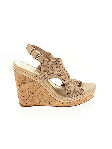 Audrey Brooke Wedges (view 1)
