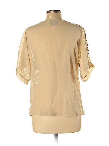 Romeo & Juliet Couture Short Sleeve Blouse (view 2)