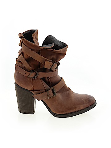 Steve Madden Boots (view 1)