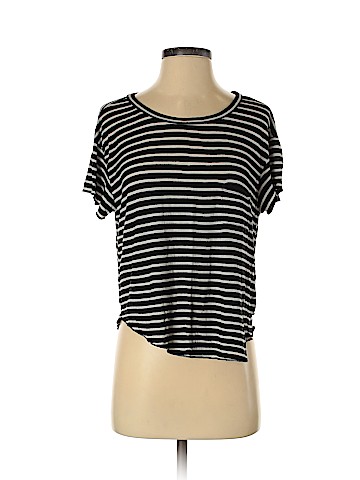 American Eagle Outfitters Short Sleeve T-Shirt (view 1)