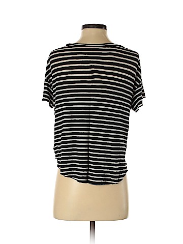 American Eagle Outfitters Short Sleeve T-Shirt (view 2)