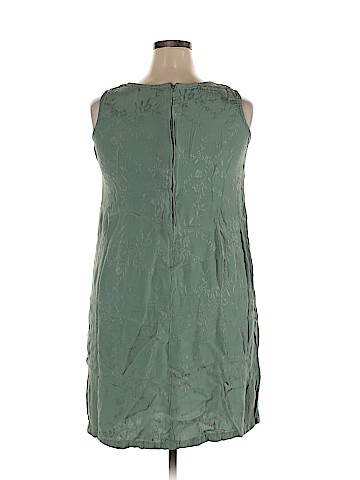 K Woman Sleeveless Blouse (view 2)