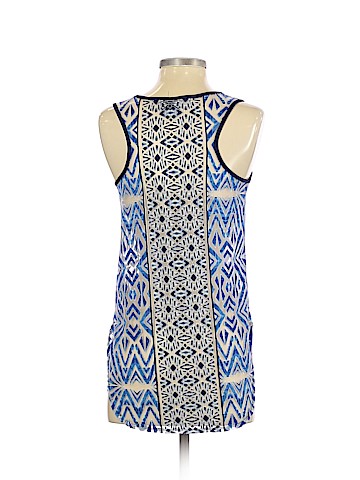 Mossimo Sleeveless Top (view 2)