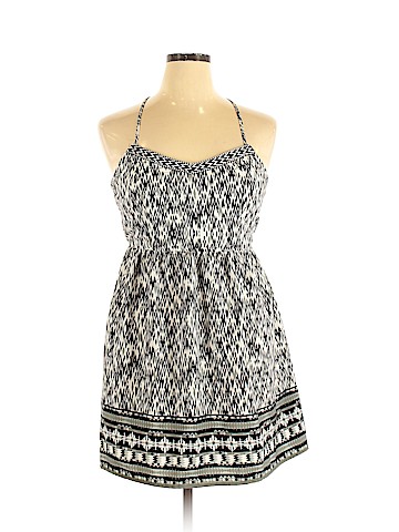 Three Pink Hearts Trixi Casual Dress (view 1)