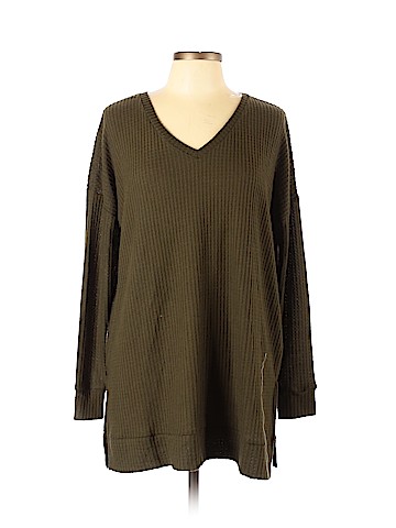 Zenana Outfitters Pullover Sweater (view 1)