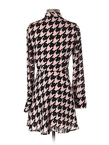 Forever 21 Casual Dress (view 2)