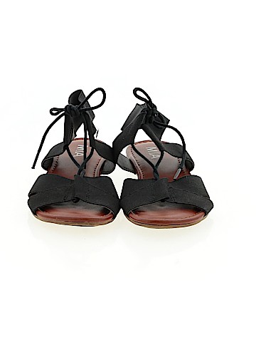 Mia Sandals (view 2)