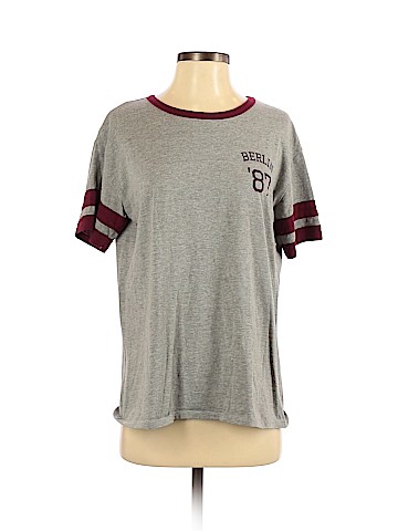 Forever 21 Short Sleeve T-Shirt (view 1)