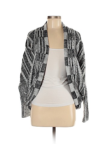 Quinn Cardigan (view 1)