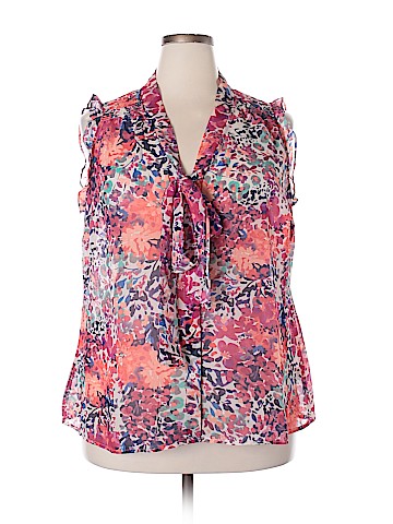 a.n.a. A New Approach Sleeveless Blouse (view 1)