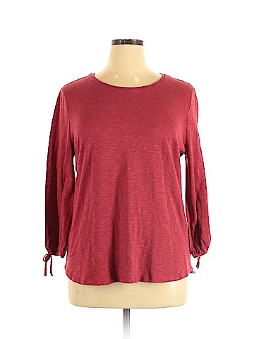 Old Navy Pullover Sweater (view 1)