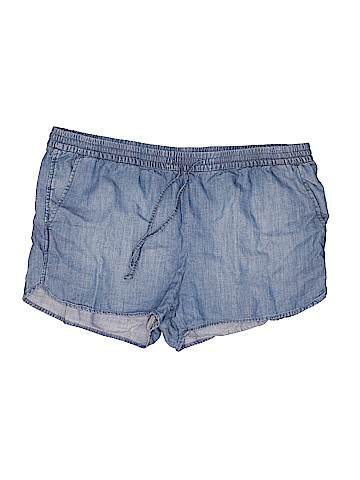 Gap Shorts (view 1)