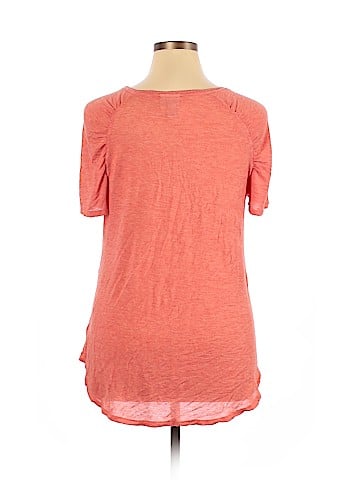 Ava & Viv Short Sleeve Top (view 2)