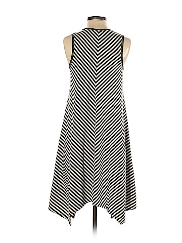 Mossimo Casual Dress (view 2)