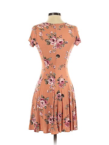 Forever 21 Casual Dress (view 2)