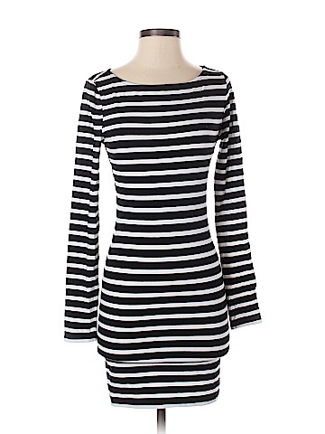 Forever 21 Casual Dress (view 1)