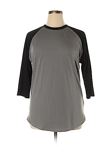 Lularoe 3/4 Sleeve T-Shirt (view 1)