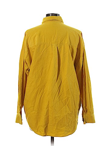 Forever 21 Long Sleeve Button-Down Shirt (view 2)