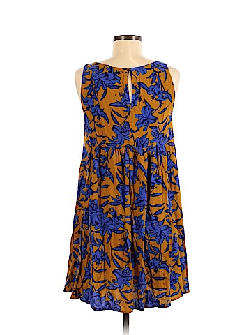 H&M Casual Dress (view 2)