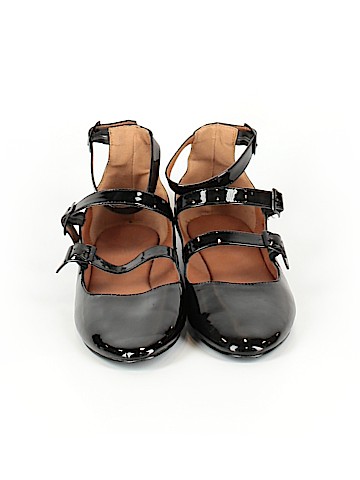 Unbranded Flats (view 2)