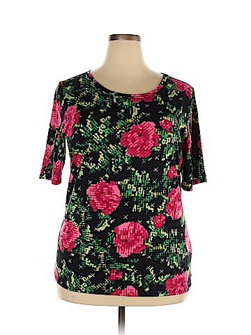 Lularoe Short Sleeve T-Shirt (view 1)