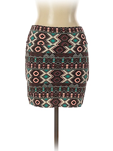 Charlotte Russe Casual Skirt (view 2)