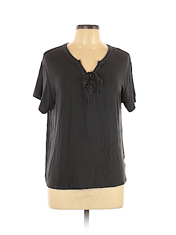 American Eagle Outfitters Short Sleeve Top (view 1)