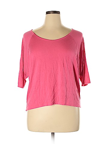 Nally & Millie Short Sleeve Top (view 1)