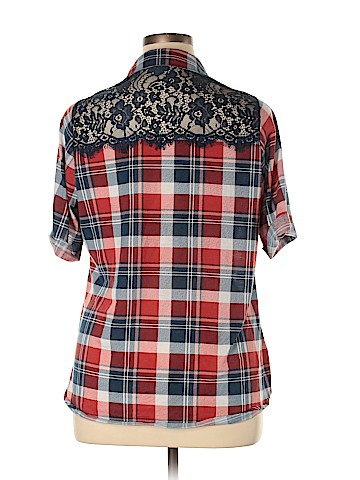 Liberty Love 3/4 Sleeve Top (view 2)