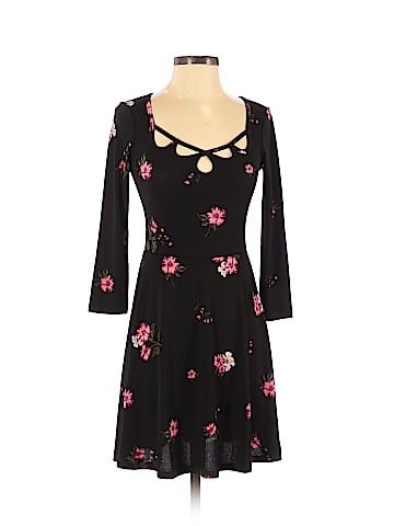 Aero Casual Dress (view 1)