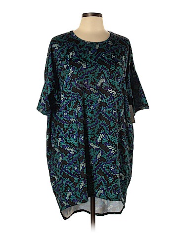 Lularoe Short Sleeve T-Shirt (view 1)