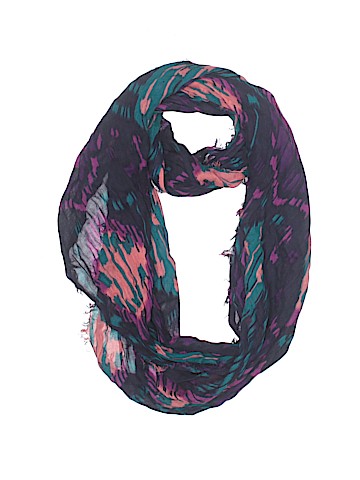 American Eagle Outfitters Scarf (view 1)