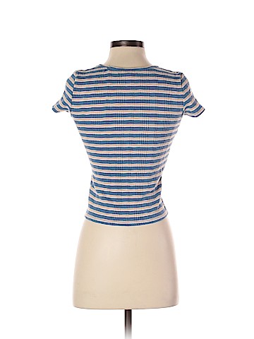 American Eagle Outfitters Short Sleeve Blouse (view 2)