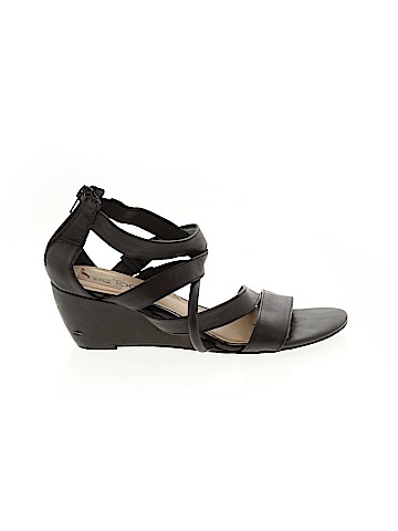 Me Too Wedges (view 1)