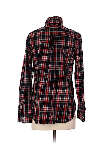 Old Navy Long Sleeve Button-Down Shirt (view 2)