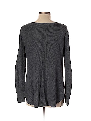 American Eagle Outfitters Pullover Sweater (view 2)