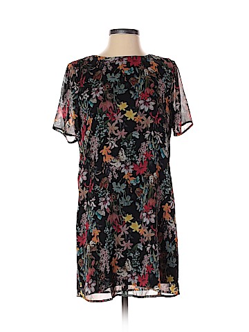 Forever 21 Casual Dress (view 1)