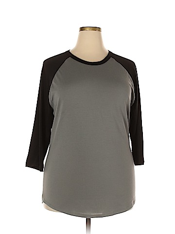 Lularoe 3/4 Sleeve T-Shirt (view 1)